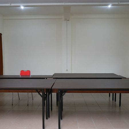 Reddoorz Plus @ Ciumbuleuit Area Bandung Buitenkant foto