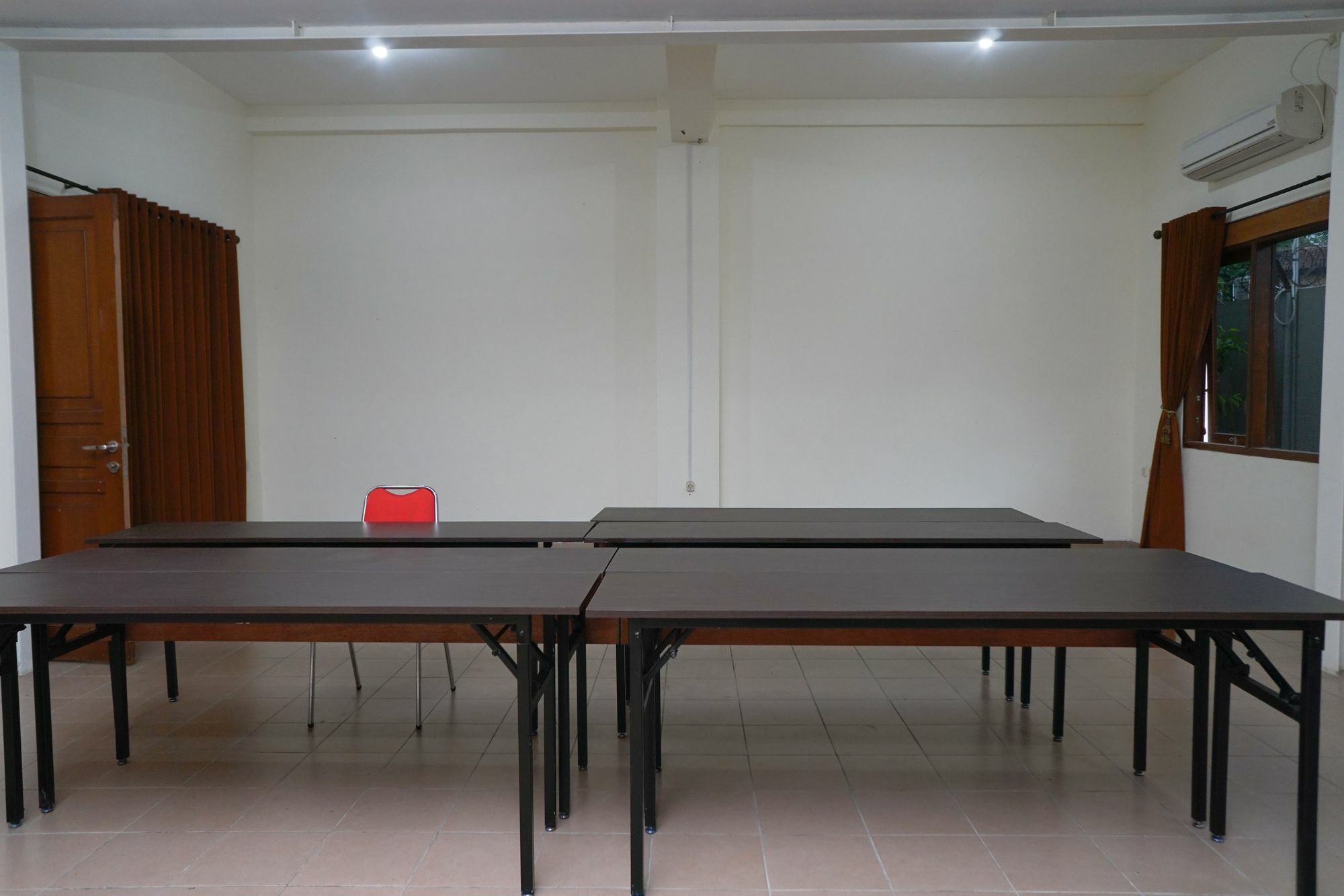 Reddoorz Plus @ Ciumbuleuit Area Bandung Buitenkant foto